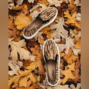 Le Mondeur - The Cork Tiger Slip On